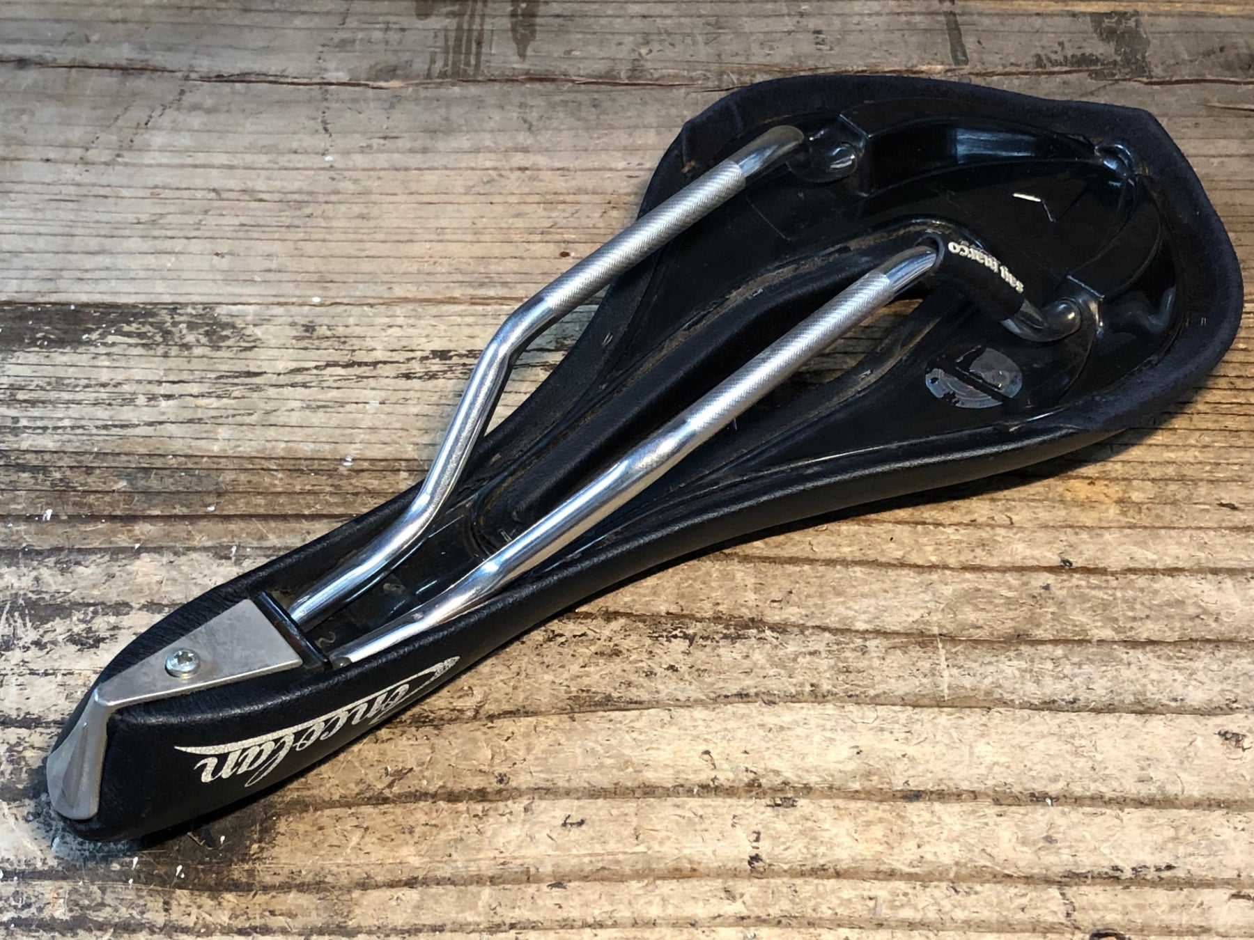 JW499 サンマルコ san marco ゾンコラン Zoncolan サドル Xsilite
