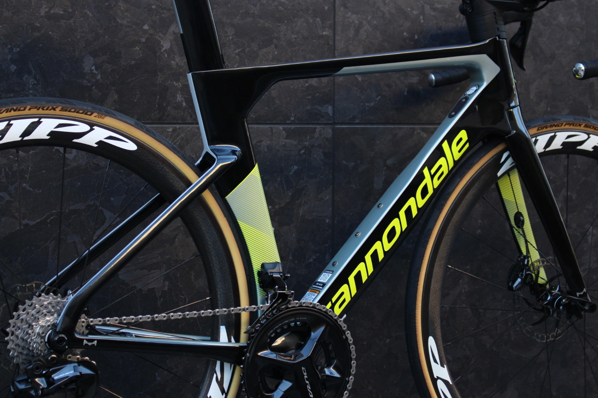 キャノンデール CANNONDALE システムシックス SYSTEM SIX HI-MOD 2019