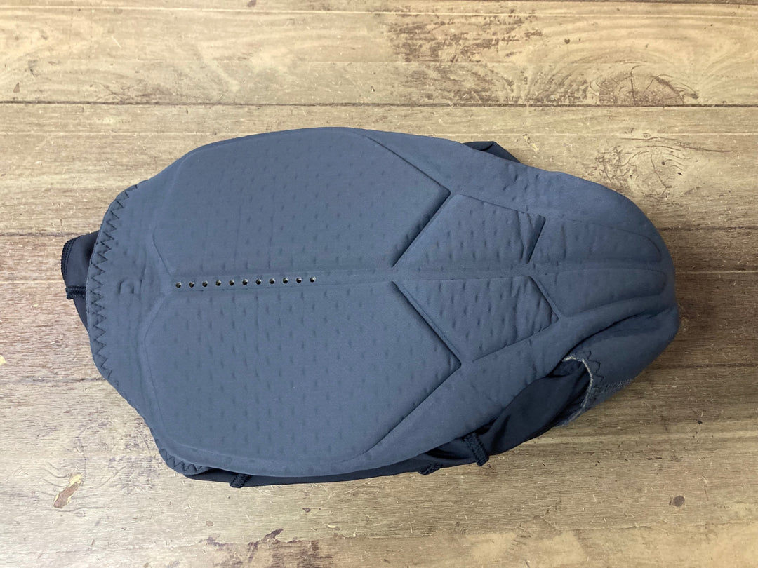 JT176 デカトロン DECATHLON VAN RYSEL ビブショーツ 黒 S