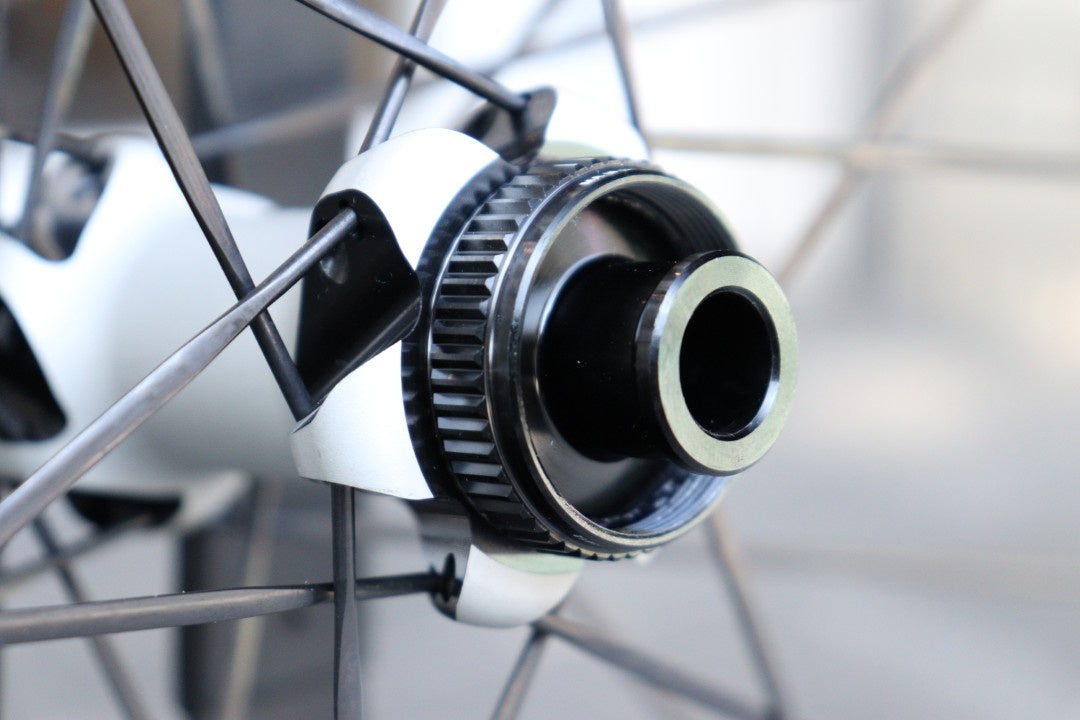 DT SWISS GR1600 スプライン Spline 25 DB 650B アルミ チューブレス