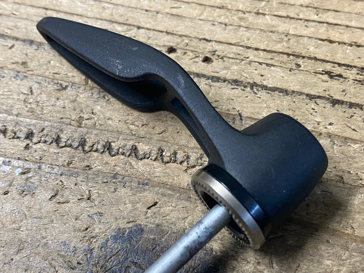 KF885 DT SWISS RWS クイックスキュワー 100x130mm スチールシャフト