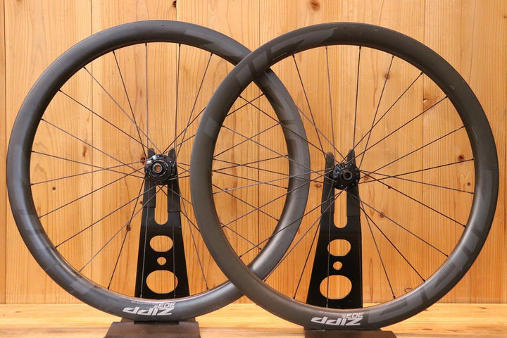 ジップ ZIPP 303 S カーボン チューブレスレディ ホイールセット シマノ 11S/12S フックレス 【芦屋店】