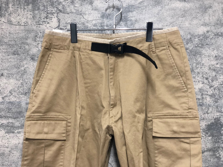 KB035 ナリフリ narifuri ALPHA INDUSTRIES TB1045-9016 カーゴパンツ ベージュ L