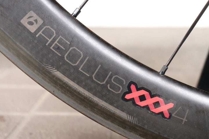 ボントレガー BONTRAGER アイオロス AEOLUS XXX 4 カーボン チューブレスレディ ホイールセット シマノ11/12S ワイドリム 【横浜店】