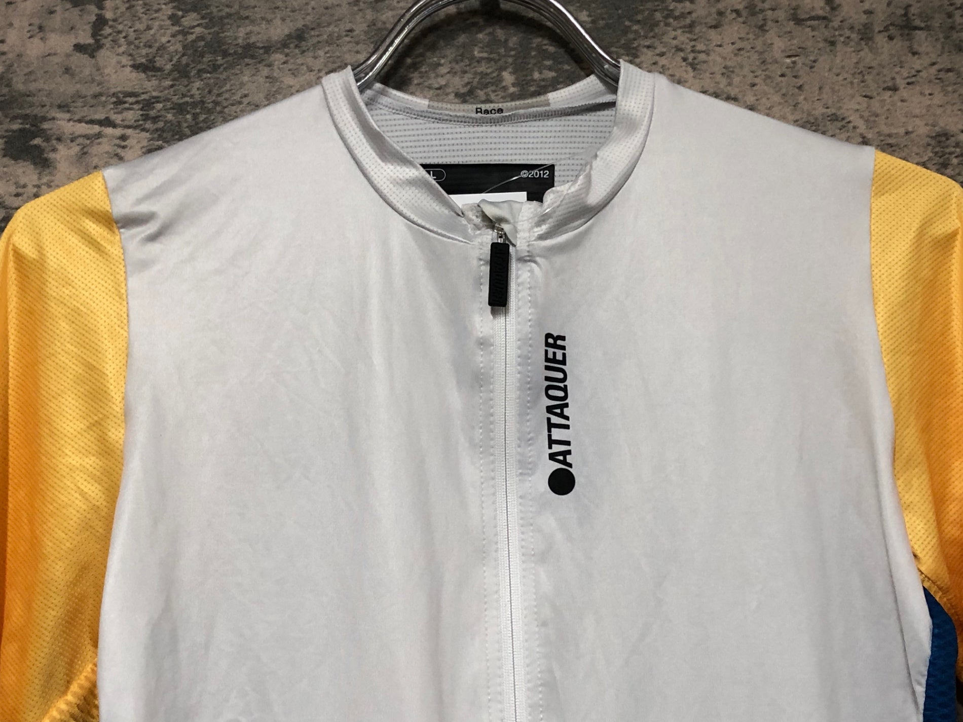 JV761 アタッカー ATTAQUER RACE 半袖サイクルジャージ 白黄青 L