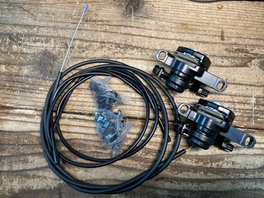HQ681 シマノ SHIMANO クラリス CLARIS R2000 2×8S 機械式ディスクブレーキ コンポセット
