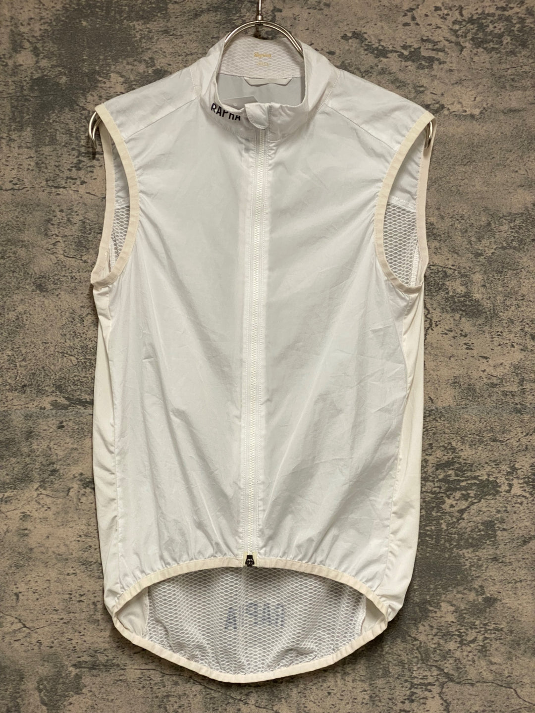 KG524 ラファ Rapha ジレ サイクルベスト 白 S ※チャック取手破損