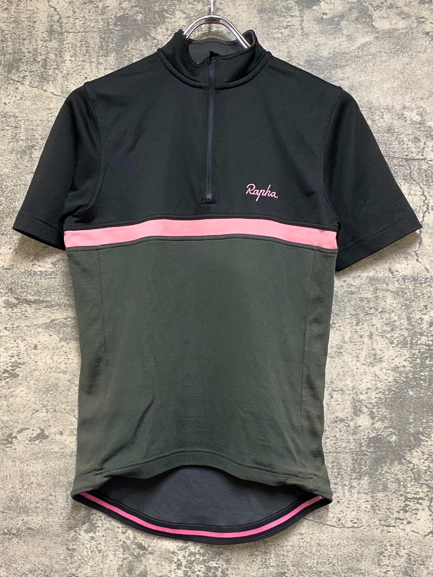 Rapha（ラファ） ジレ　 Sサイズ ブラック/レッド Yahoo!オークション -「ラファ rapha ジレ」(ウエア) (自転車