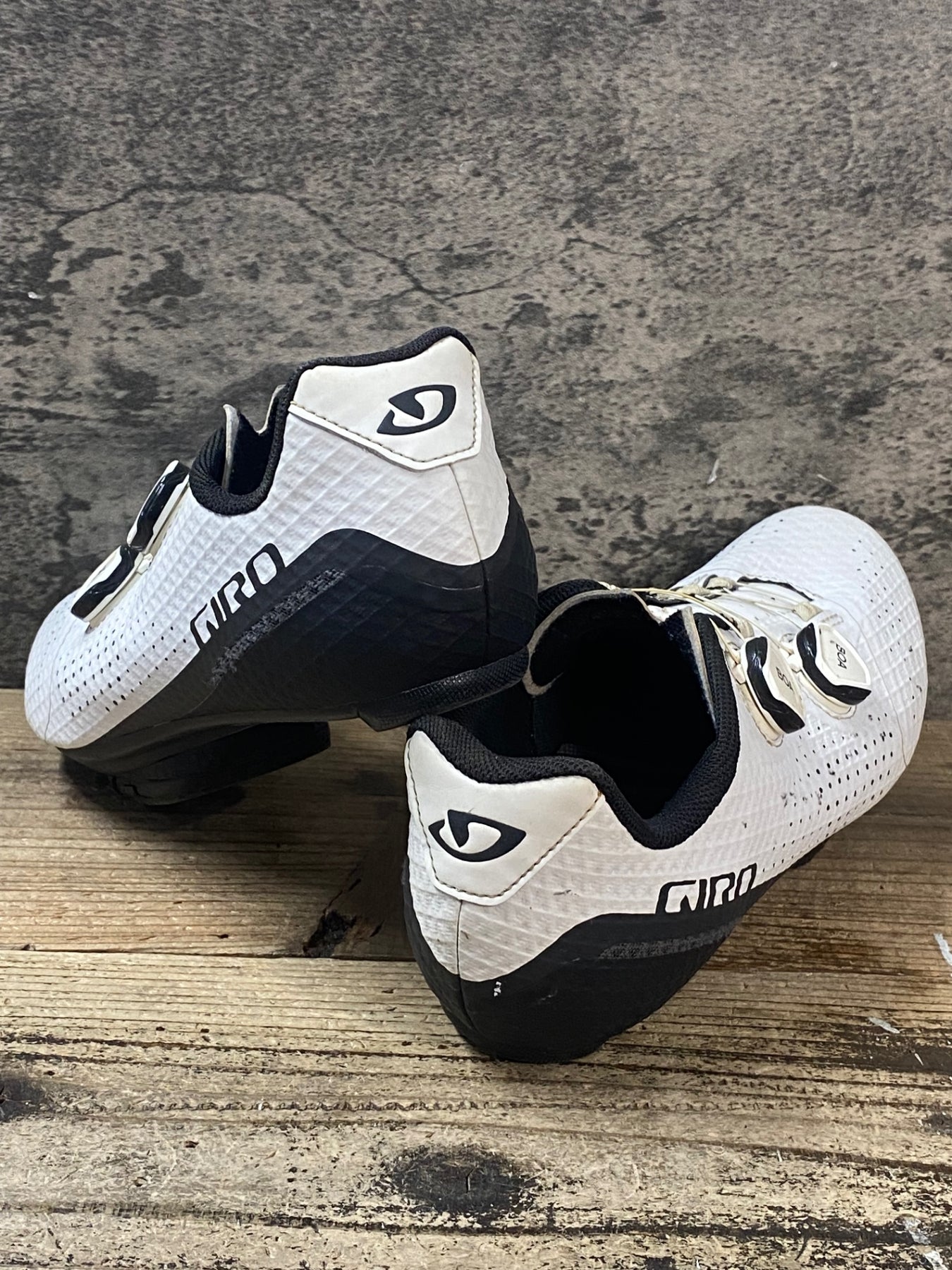 Giro ビンディングシューズ 42 ホワイト JV474 ジロ GIRO REGIME ビンディングシューズ SPD-SL 白 EU44 – BICI