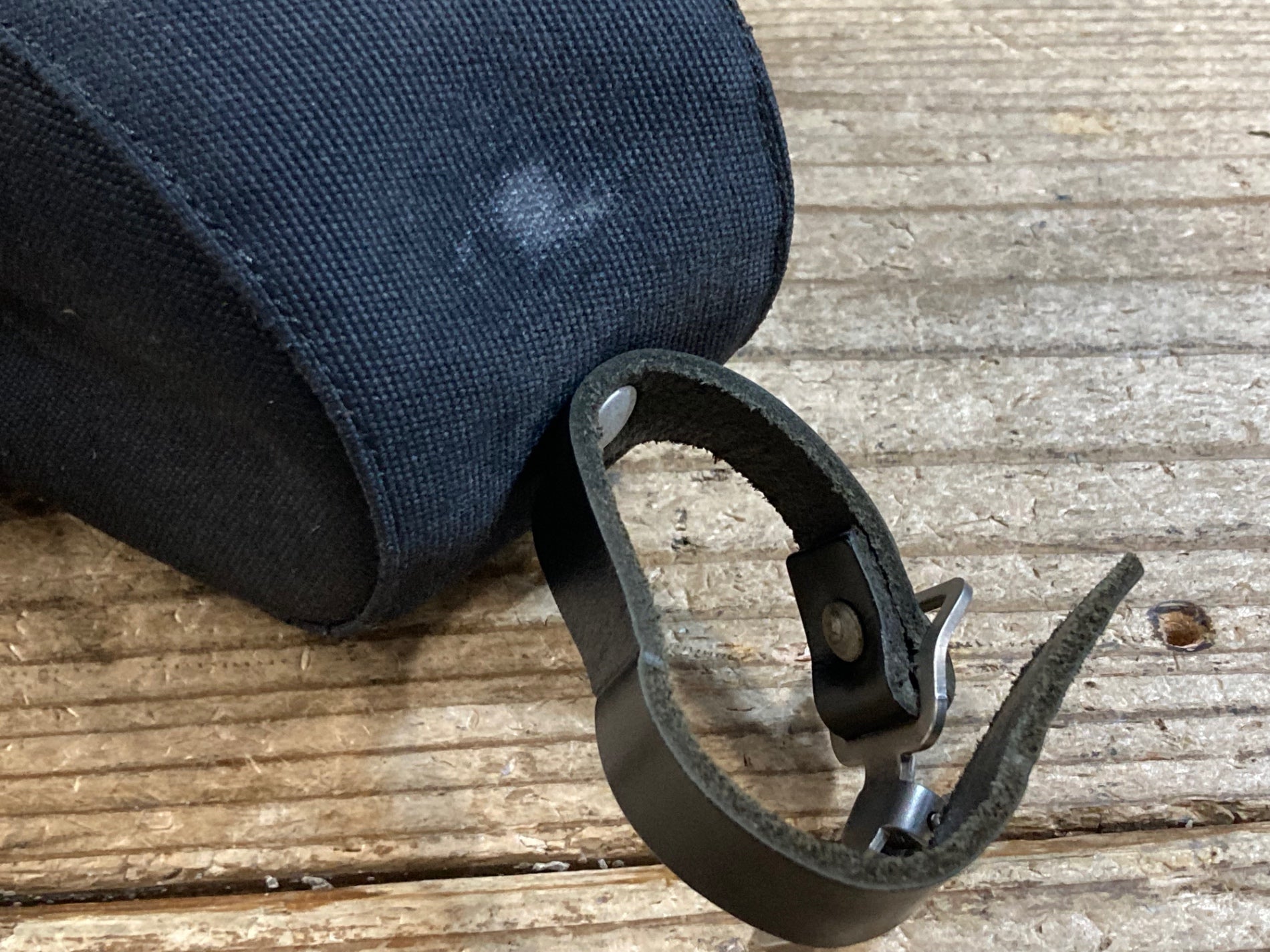 KD108 ブルックス BROOKS ISLE OF WIGHT サドルバッグ – BICI AMORE