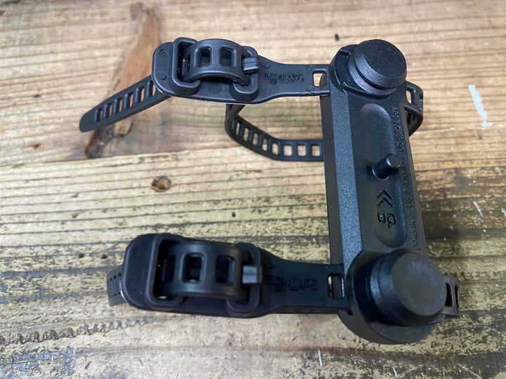 JI817 フィドロック FIDLOCK ツイスト TWIST UNI CONNECTOR バイクパッキング装置