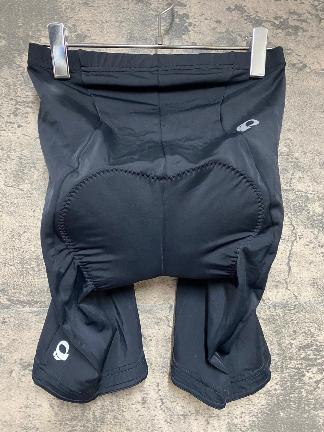 KC527 パールイズミ PEARL iZUMi レーサーパンツ 黒 L スレあり