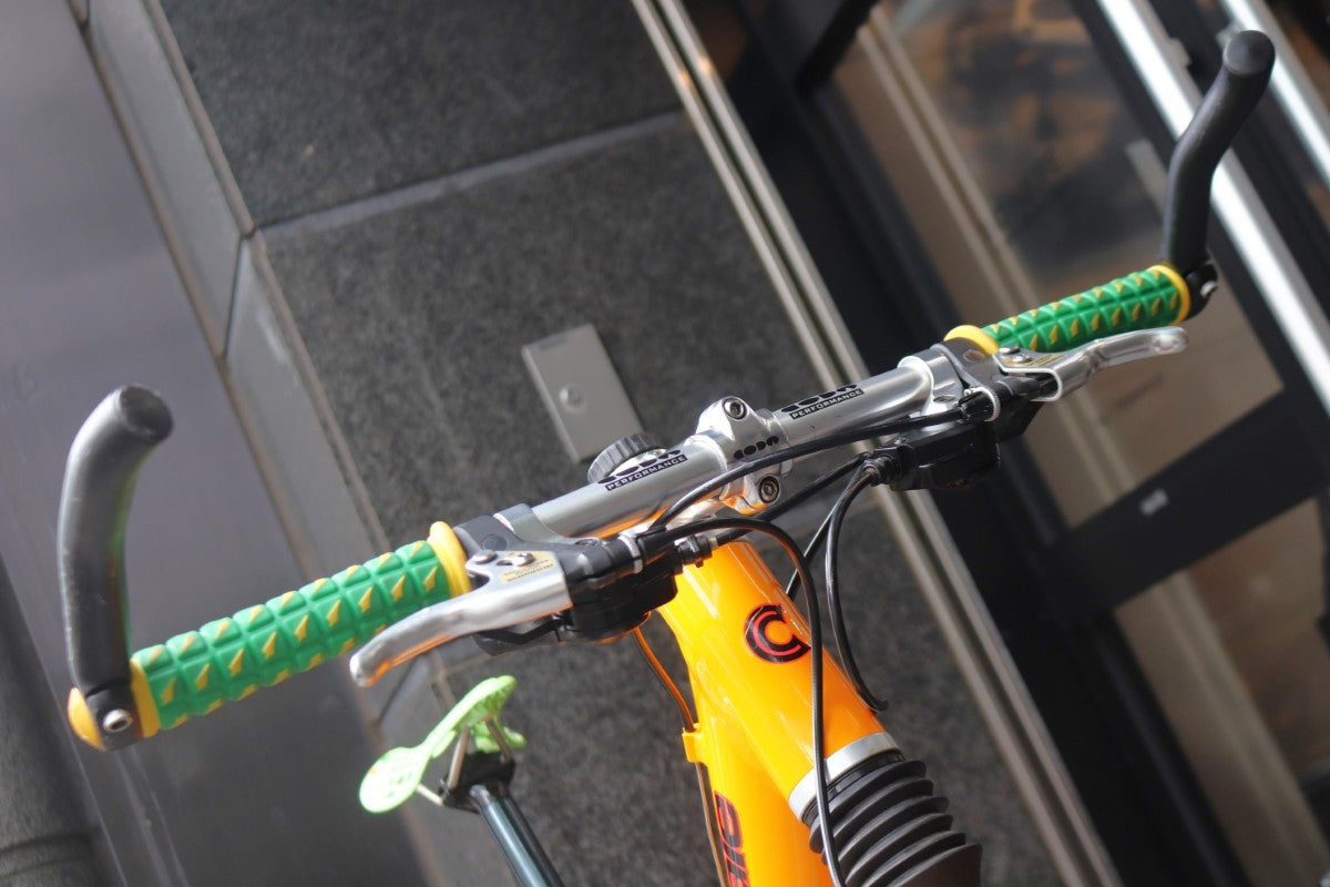 キャノンデールsuper v900 Vintage Cannondale Super V-900 Comp Full Suspension Mountain