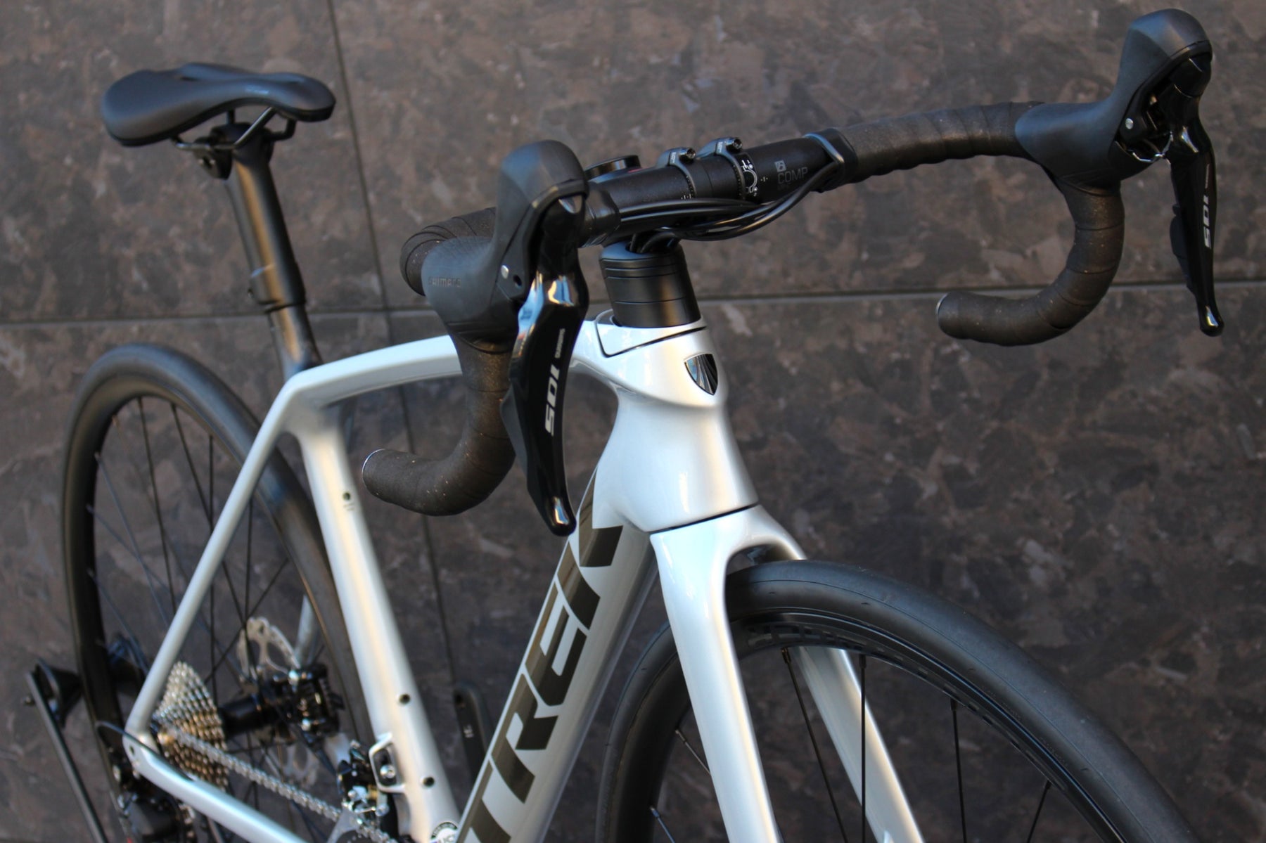 トレック TREK エモンダ EMONDA SL5 DISC 2021年モデル 52サイズ