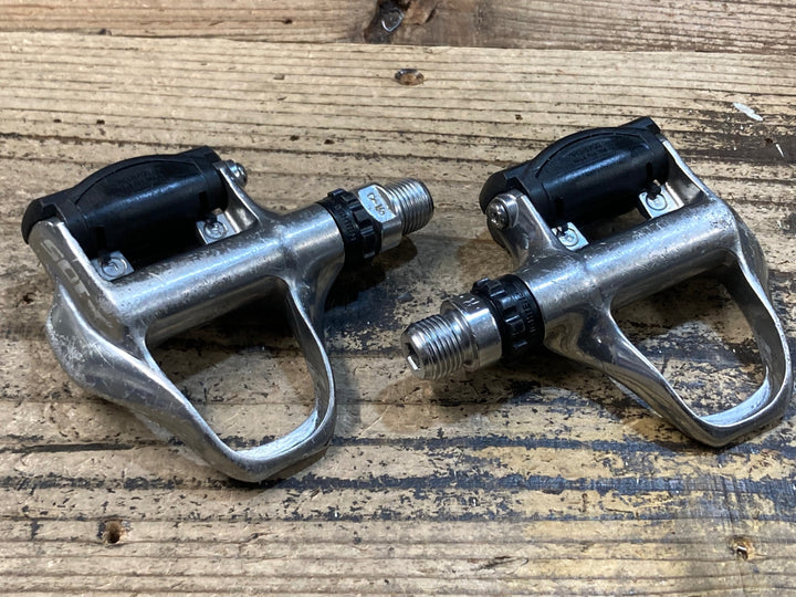 JS145 シマノ SHIMANO 105 PD-5700 ビンディングペダル SPD-SL ※ガリ傷