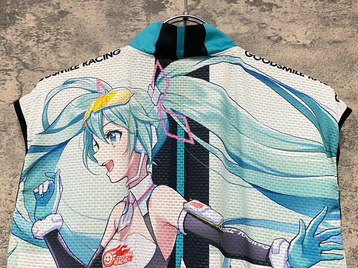 KI939 アウローラ AURORA Racing MIKU サイクルベスト ジレ 総柄 XL 2021Ver