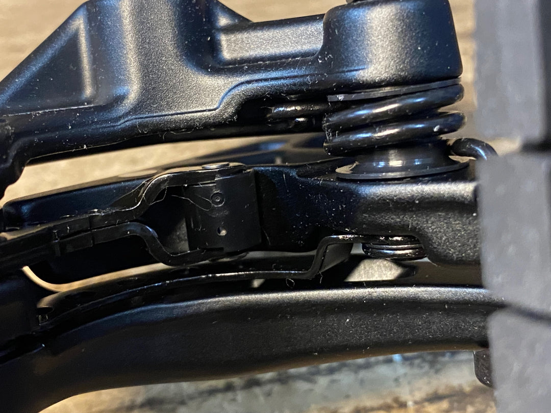 JW095 シマノ SHIMANO アルテグラ ULTEGRA BR-R8100 キャリパーブレーキ 前後セット