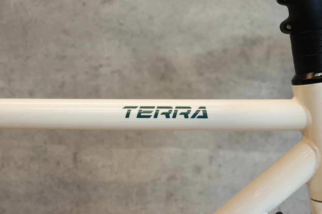 【未使用】 バッソ BASSO テラ ビアンコ TERRA BIANCO 2025年頃 480サイズ  スチール グラベル ロードバイク フレームセット 【さいたま浦和店】