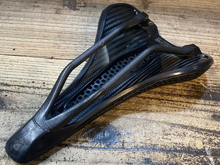 JW257 スペシャライズド SPECIALIZED エスワークス S-WORKS ROMIN EVO MIRROR サドル 黒 143mm カーボンレール