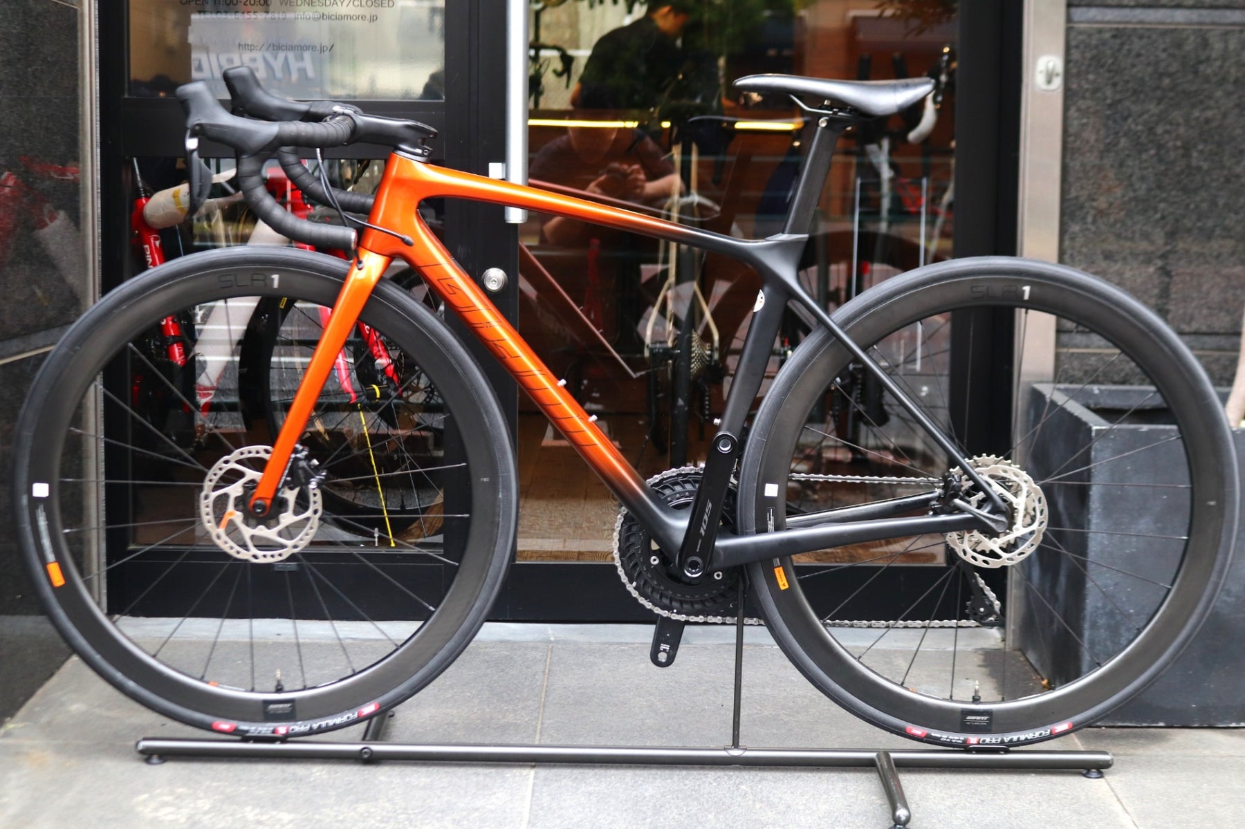 GIANT TCR0 shimano105 不具合無し　豊洲駅で直接引き取りのみ ジャイアント GIANT TCR ADVANCED PRO 1 DISC 2022モデル Sサイズ