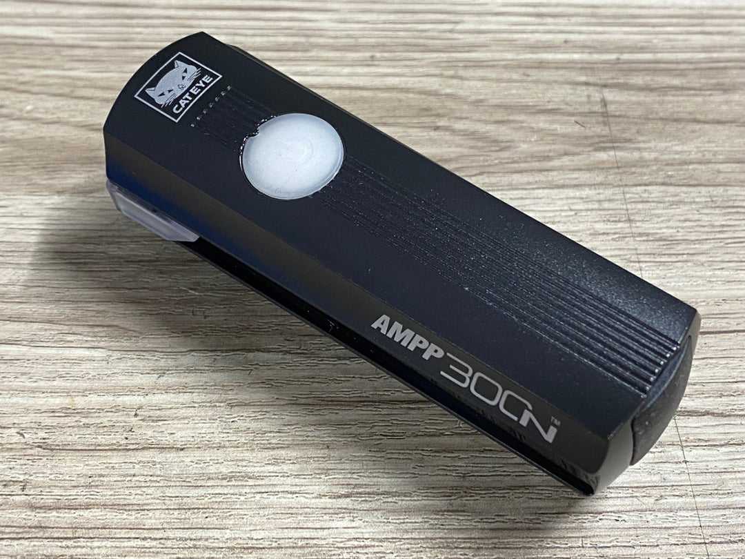 KC031 キャットアイ CATEYE AMPP300N RAPID MICRO 前後ライトセット 点灯確認済