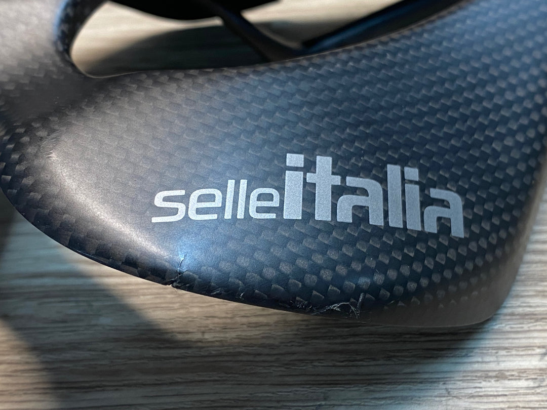 JC977 セライタリア selle ITALIA C-59 カーボンサドル カーボンレール 130mm ※座面後端にクラックあり