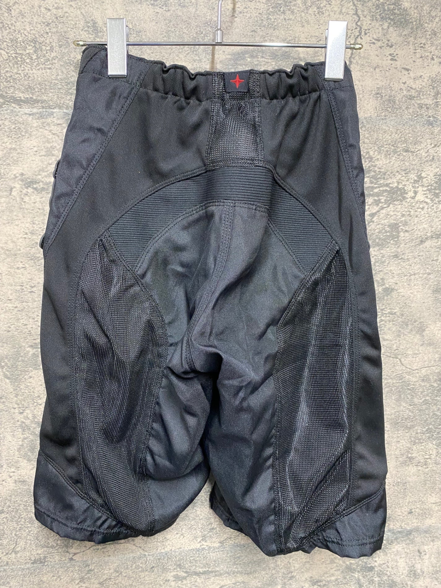 JV399 トロイリーデザイン Troy Lee Design ハーフパンツ 黒 28a