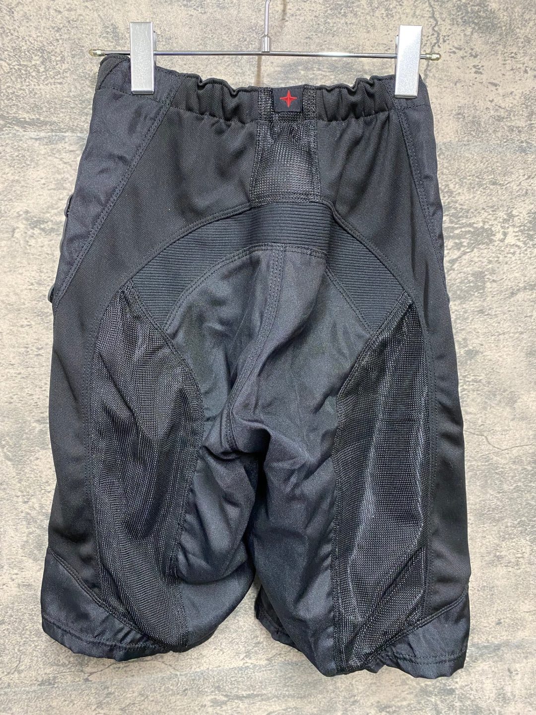 JV399 トロイリーデザイン Troy Lee Design ハーフパンツ 黒 28a