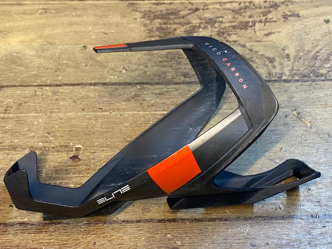 JI411 エリート ELITE VICO CARBON ボトルケージ 赤 黒