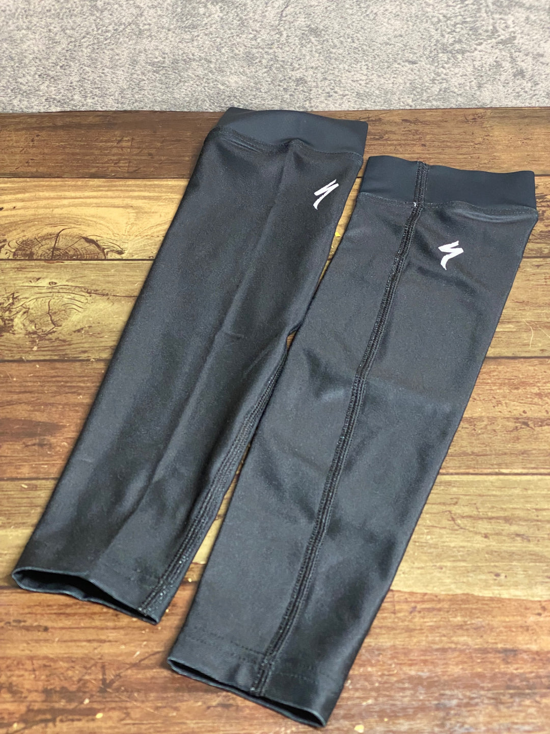 JG098 スペシャライズド SPECIALIZED THERMINAL ARM WARMER アームウォーマー 黒 S 裏起毛