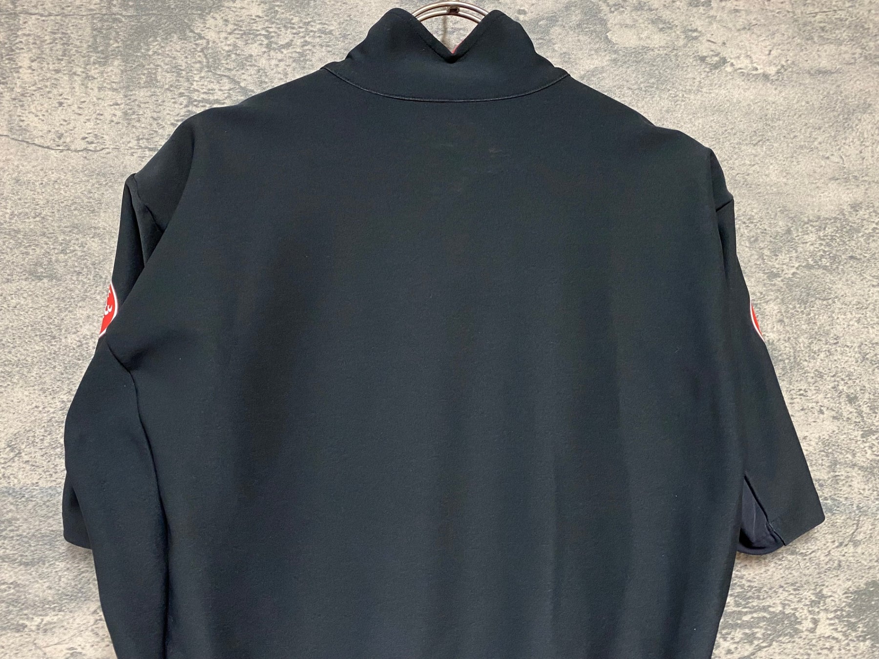 CASTELLI（カステリ）半袖サイクルジャージGORE WINDSTOPPER KB223 カステリ CASTELLI ROSSOCORSA 半袖 サイクルジャージ 黒 赤 S