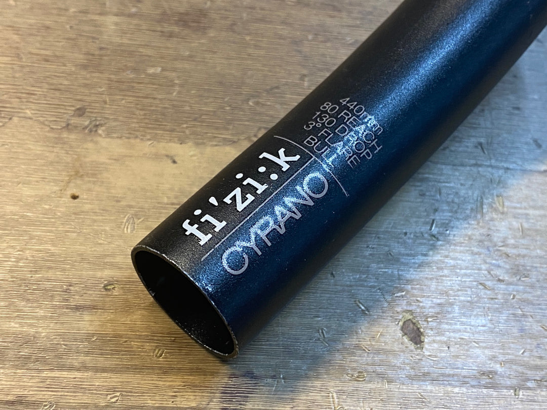 JH712 フィジーク fizik CYRANO R3 アルミ ドロップハンドル 黒 ブラケットC-C420mm Φ31.8