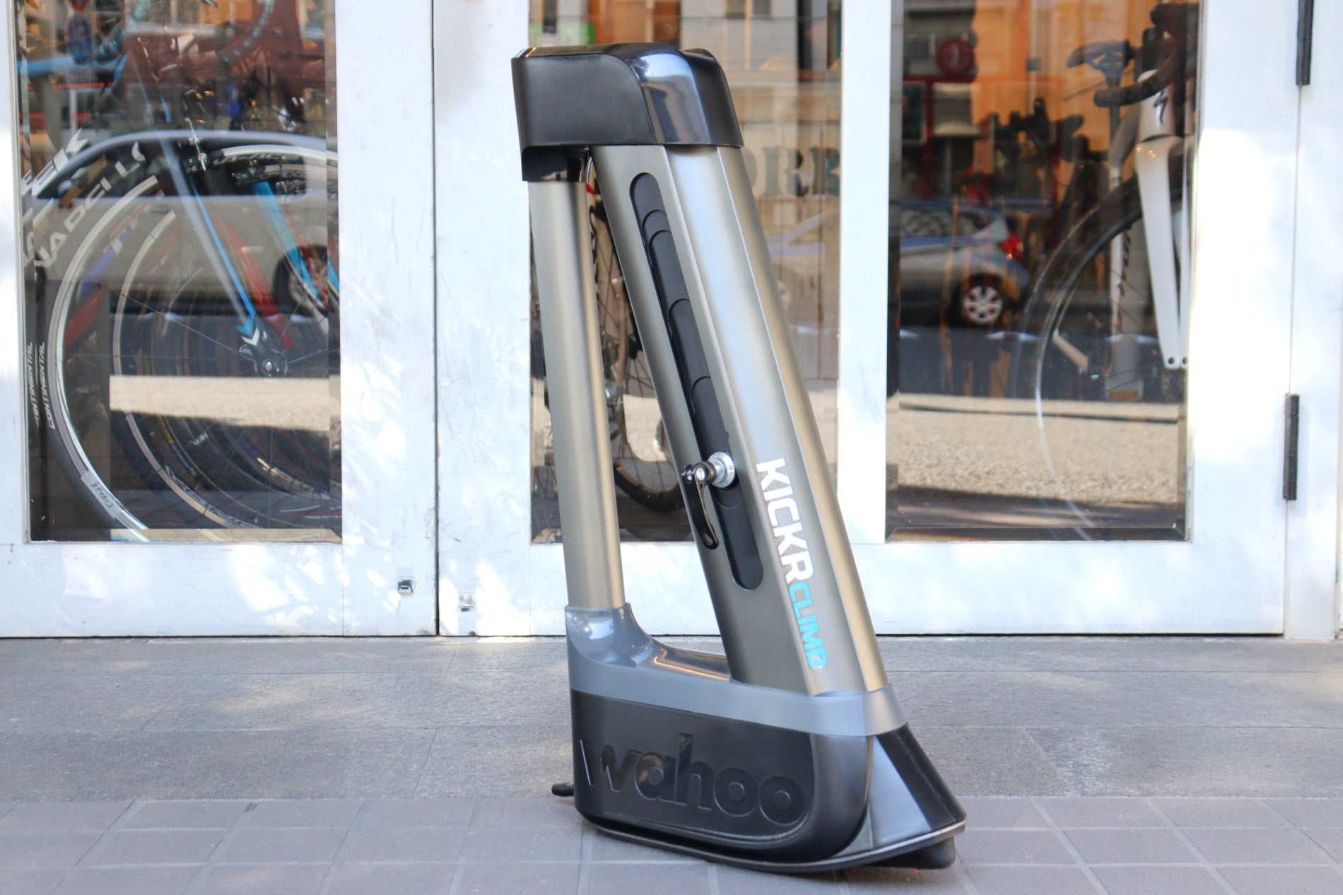 ワフー WAHOO キッカークライム KICKR CLIMB スマートトレーナー