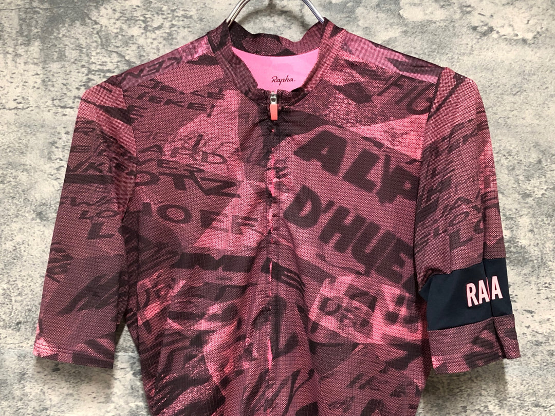 KE083 ラファ Rapha PRO TEAM FLYWEIGHT JERSEY ROAD GRAFFITI 半袖 サイクルジャージ ピンク 黒 XS