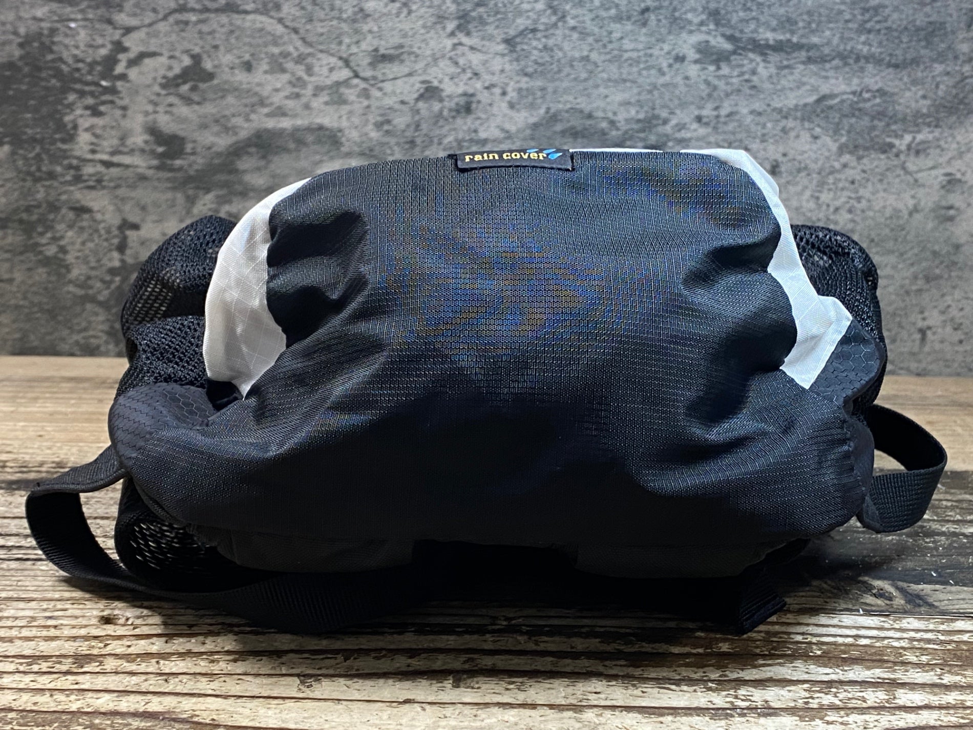 JN472 ドイター deuter RACE リュック バックパック 黒 – BICI AMORE