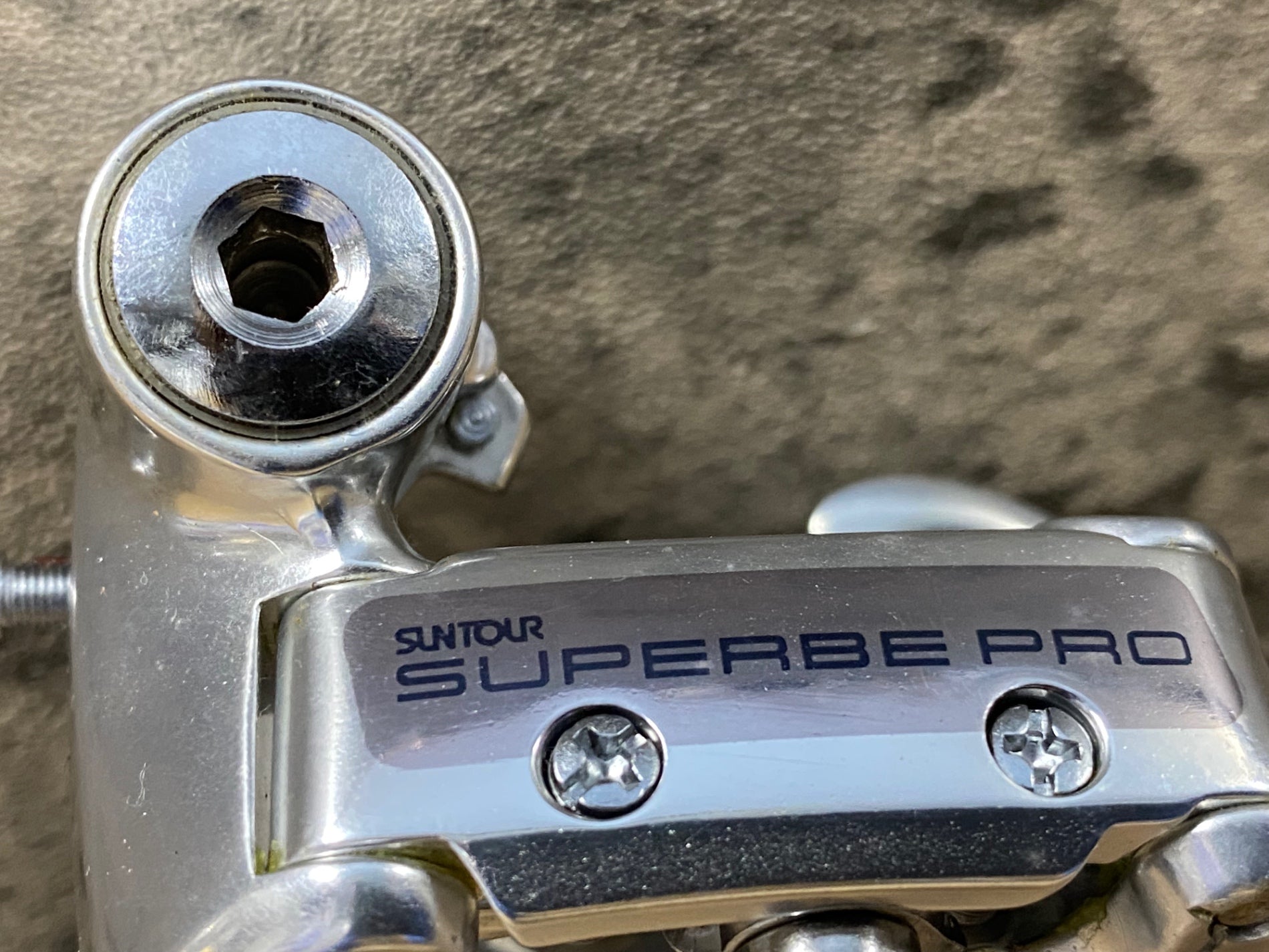 KR093 サンツアー SUNTOUR シュパーブプロ SUPERBE PRO リア