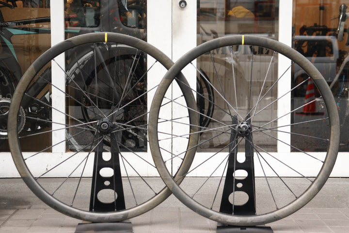 マヴィック MAVIC コスミック ディスク COSMIC SLR 32 DISC カーボン チューブレスレディ ホイールセット シマノ12/11S 【横浜店】