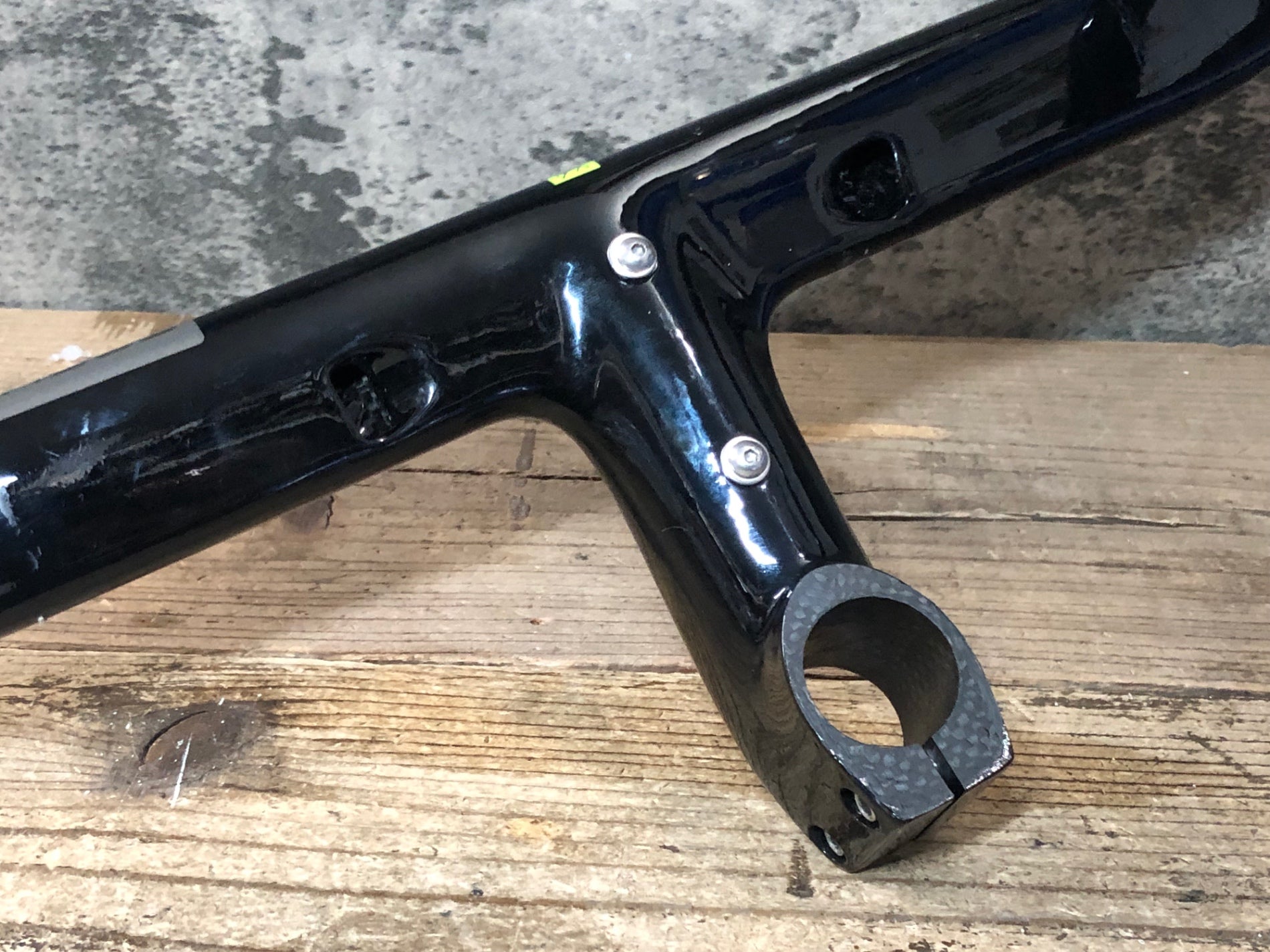 JV088 ウルサス URSUS マグナス MAGNUS H.01 カーボン ハンドルステム