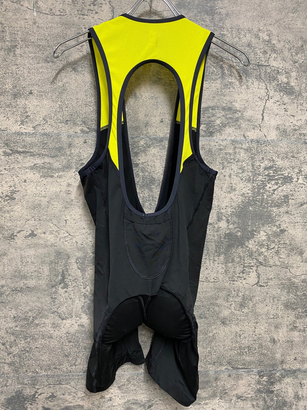 JS653 ラファ Rapha ビブショーツ 黒 黄色 M