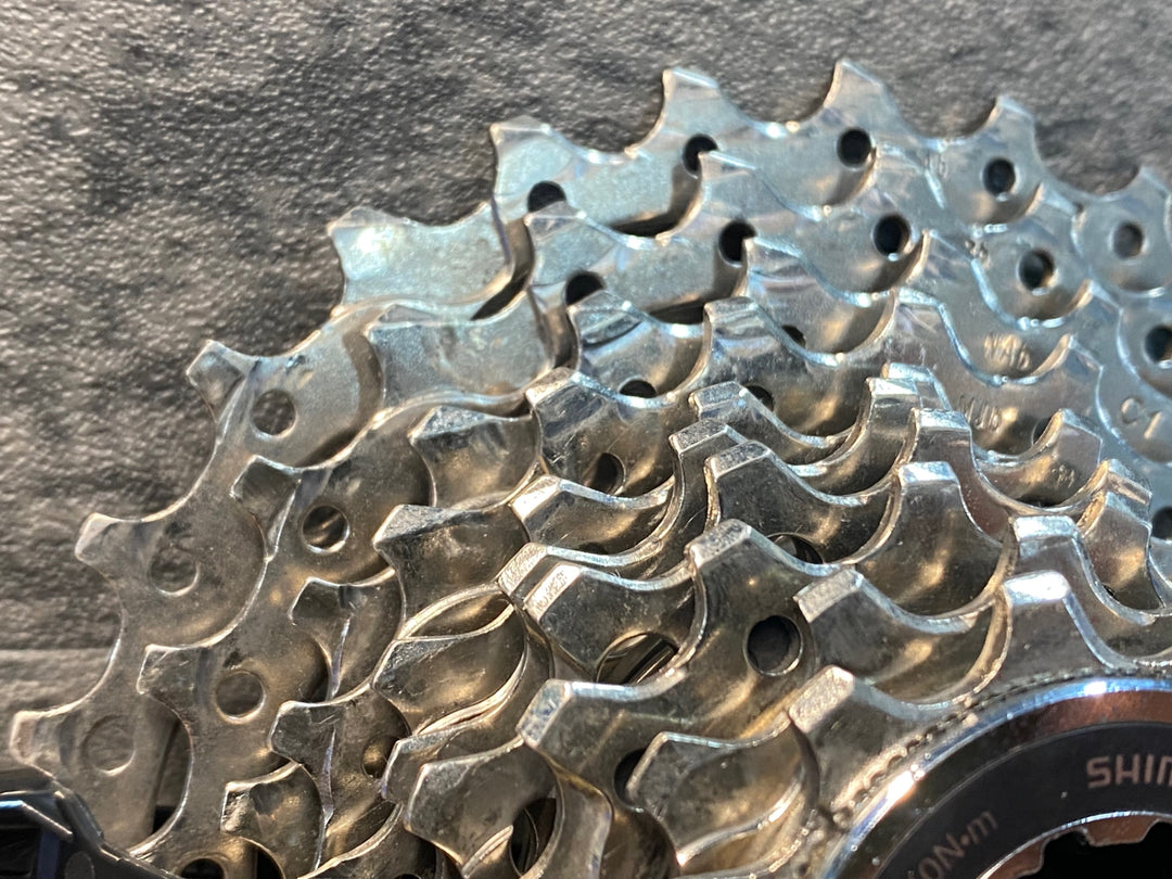 JI592 シマノ SHIMANO 105 CS-5700 スプロケット 12-27T 10S