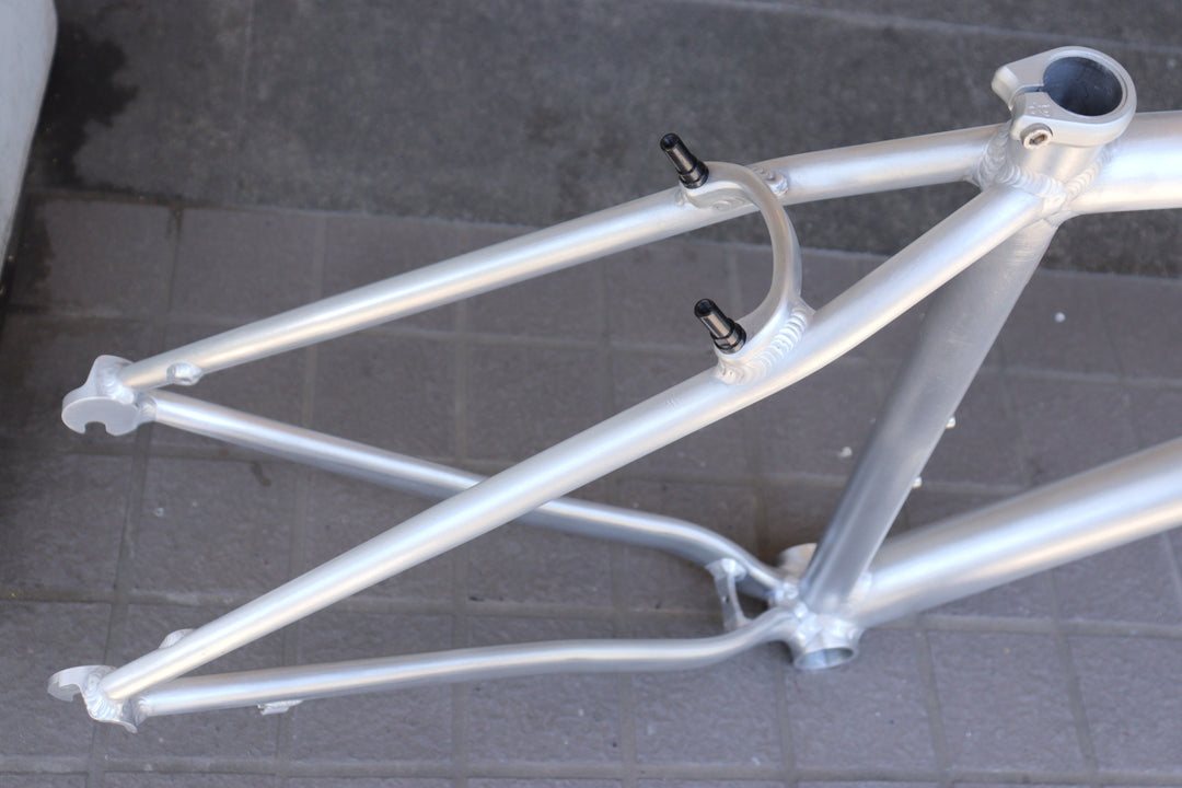 未使用 ロンズ バイクス RON'S BIKES ALUMINUS MAXIMUS 53サイズ アルミ グラベル ロードバイク フレームセット 【横浜店】