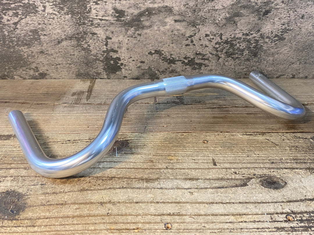 JV096 日東 NITTO B307 セミドロップ ハンドル シルバー 435mm Φ25.4