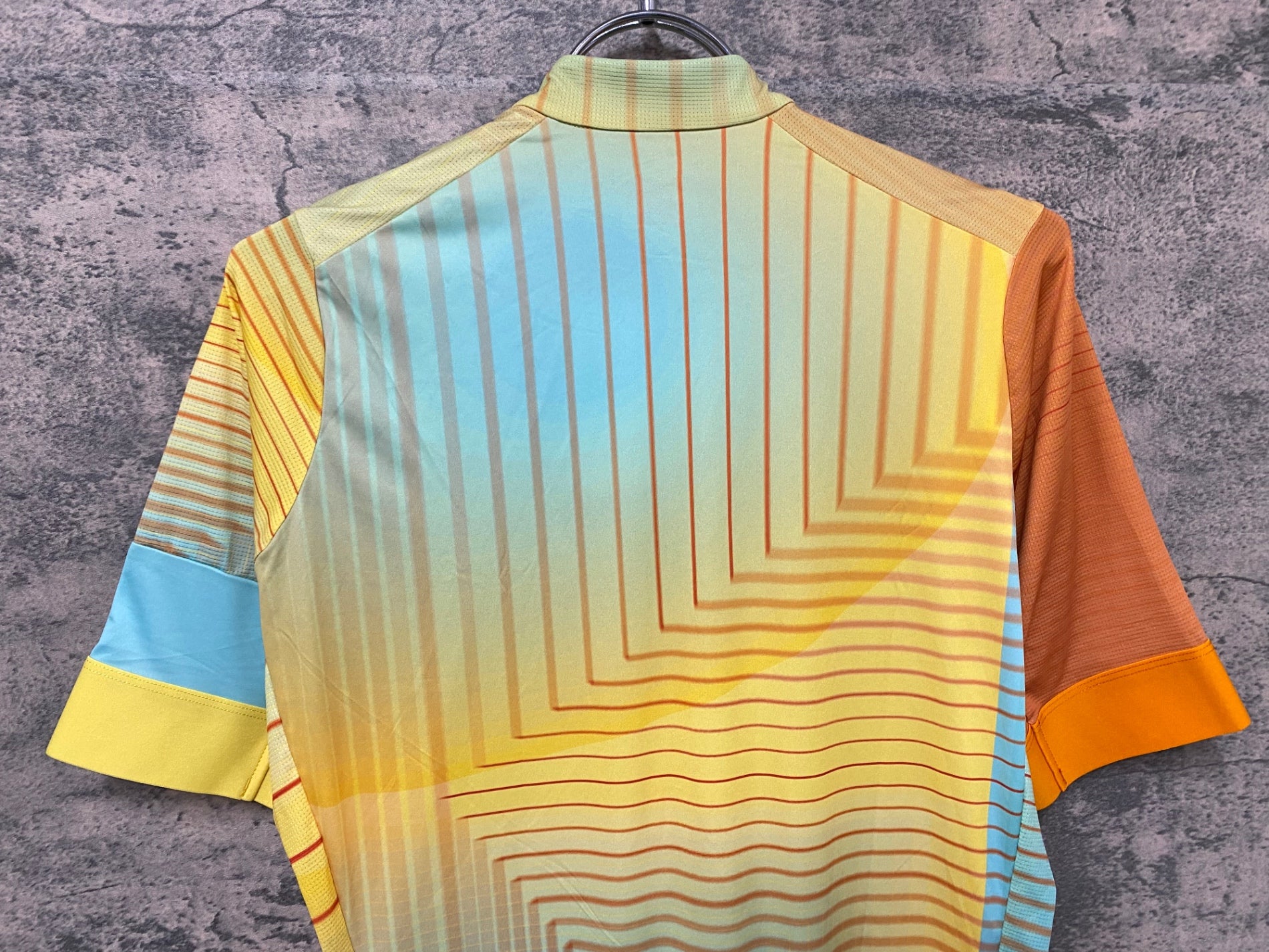 KC944 ラファ Rapha TUNNEL VISION PT TRAINING JERSEY 半袖 サイクル