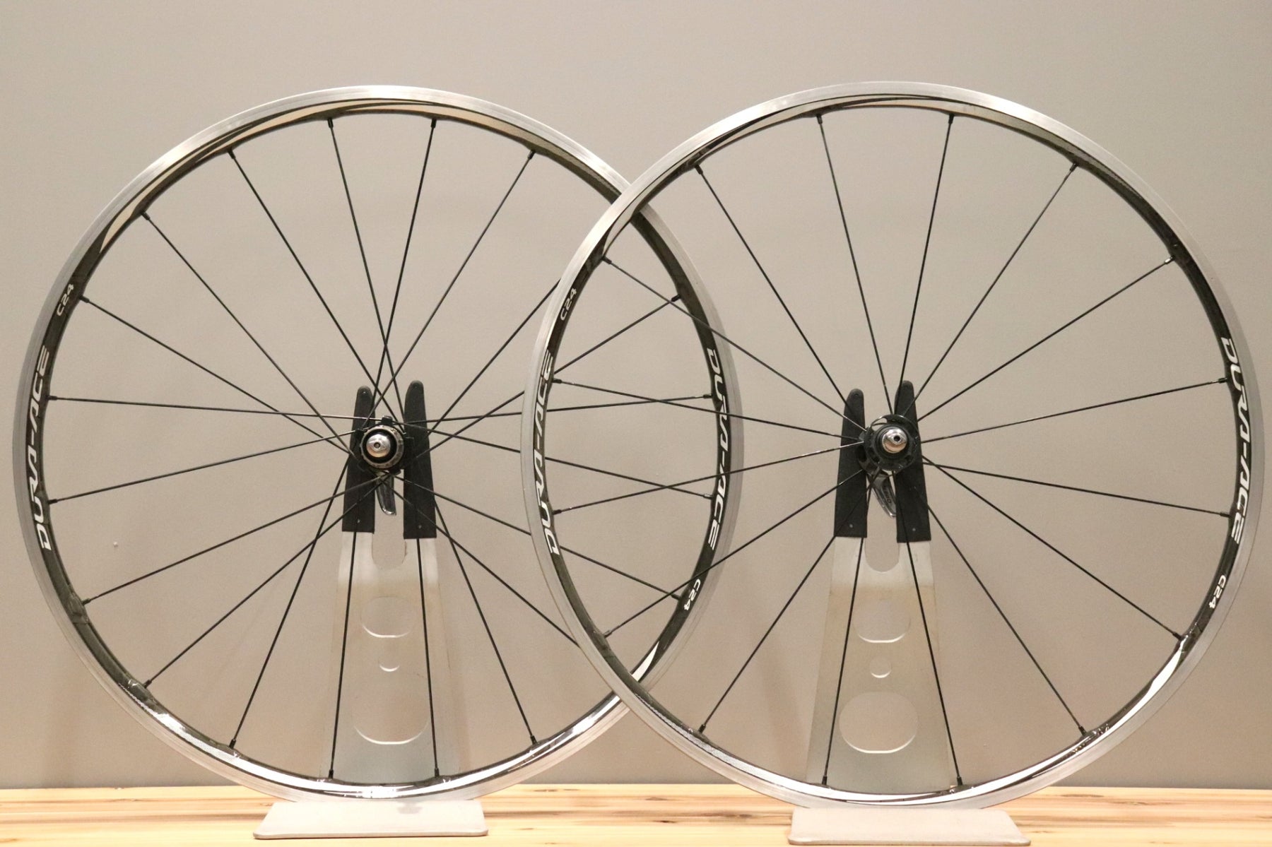 DuraAce wh-9000 c24 チューブレス　シマノ 楽天市場】【中古】SHIMANO（シマノ） DURA-ACE WH-9000-C24-CL