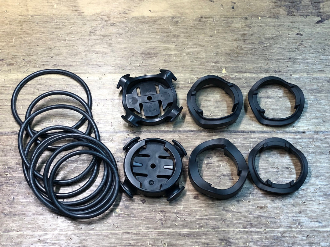 JA369 ガーミン GARMIN EDGE 1030 サイクルコンピューター 本体 起動確認済 ※ワレ有