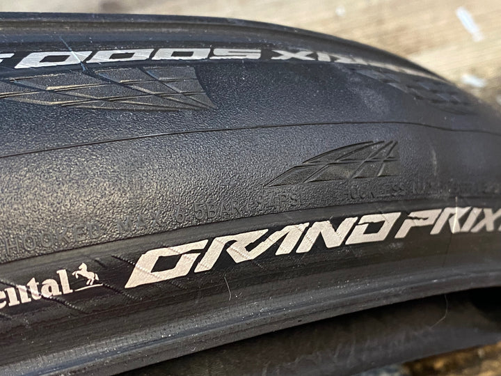JQ114 コンチネンタル Continental GRANDPRIX 5000S TR タイヤ 28mm
