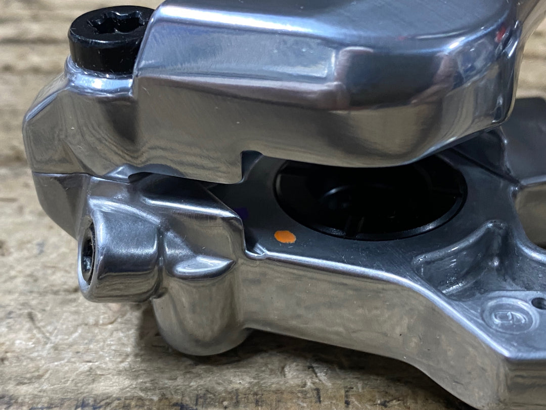 KA898 シマノ SHIMANO CUES BR-U6030 ディスクブレーキ キャリパー 前後セット