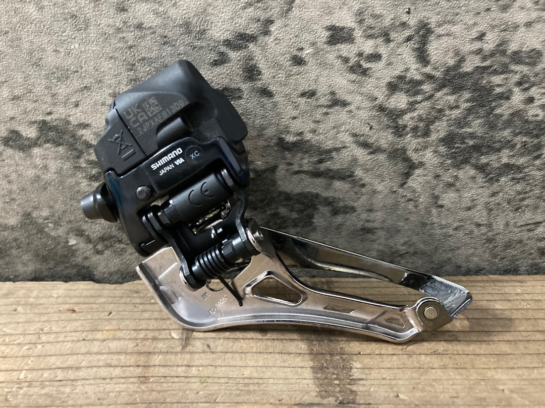 KN040 シマノ SHIMANO デュラエース DURA-ACE FD-R9250 フロントディレイラー 2S Di2 ※動作確認済、カバー割れ