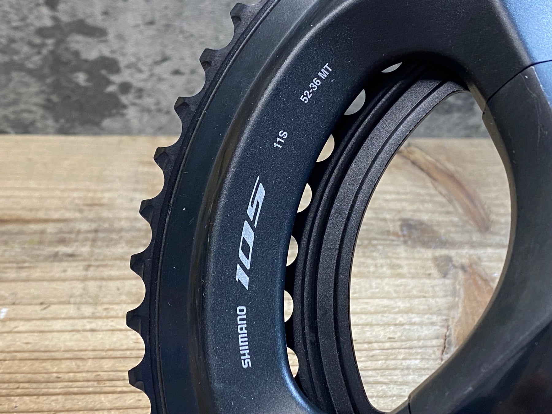 JM043 シマノ SHIMANO 105 FC-R7000 クランクセット 165mm 52/36T
