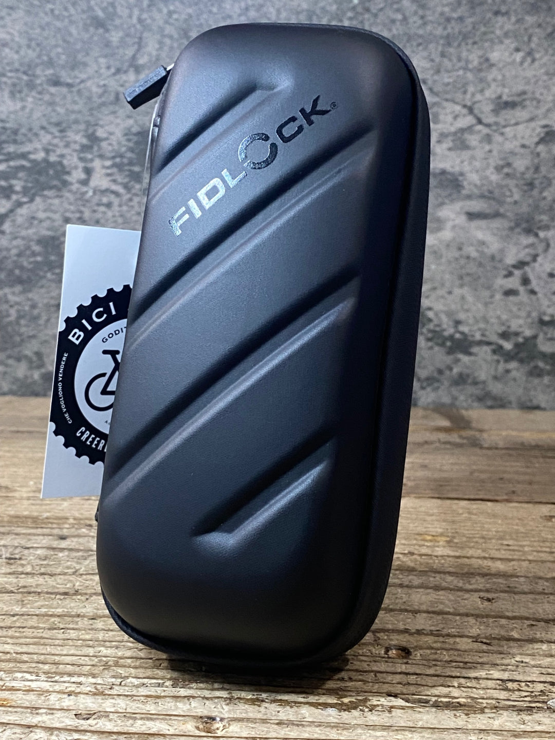 JU108 フィドロック FIDLOCK TWIST TOOLBOX ツールボトル 黒 マウント